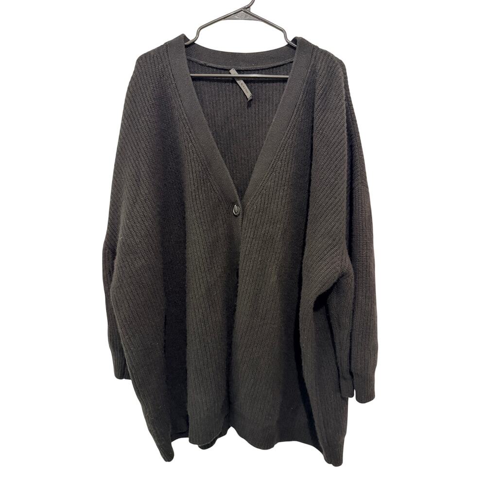 Jenni Kayne black cardigan